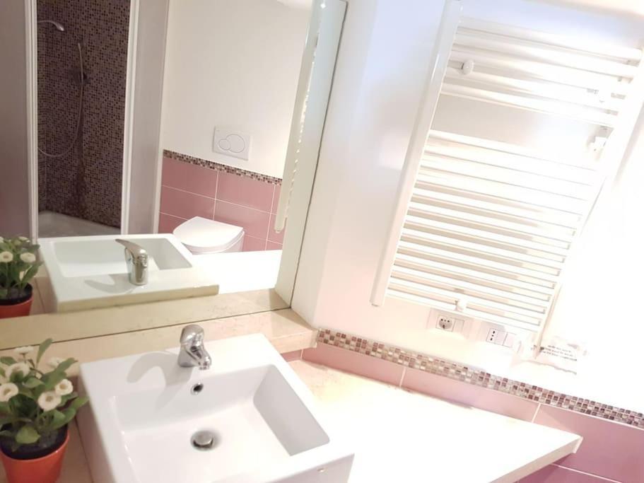 Apartamento Stylish Loft - Colosseum 4 Min Walk -3 Beds -sleeps Up To 6 People