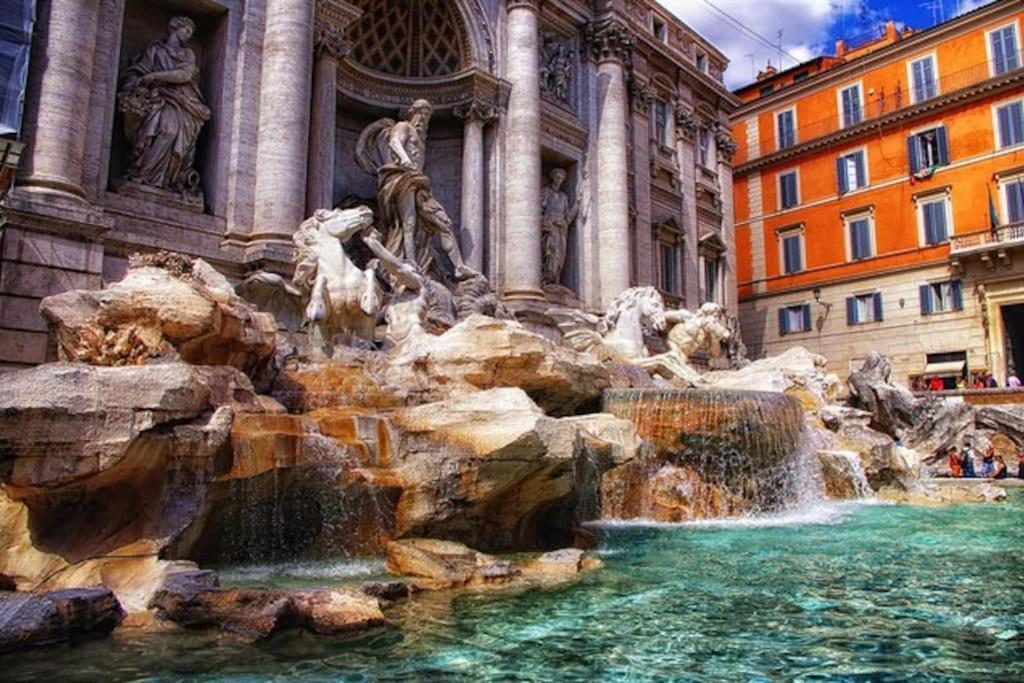 Stylish Loft - Colosseum 4 Min Walk -3 Beds -sleeps Up To 6 People Roma