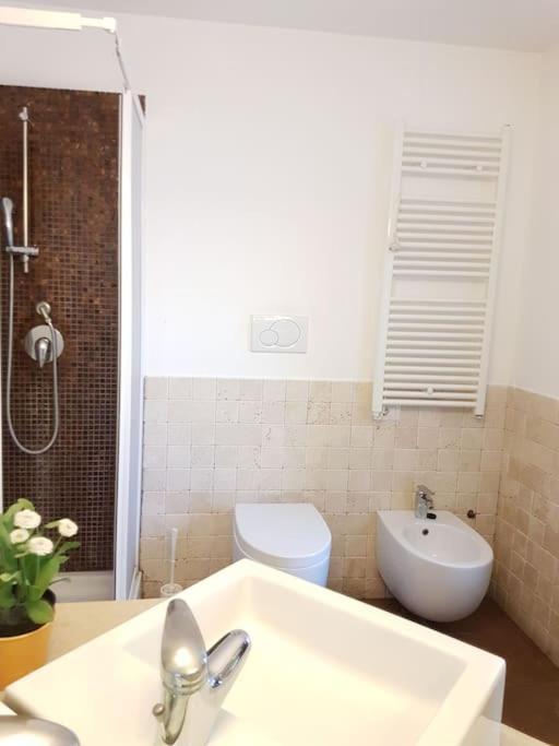Apartamento Stylish Loft - Colosseum 4 Min Walk -3 Beds -sleeps Up To 6 People