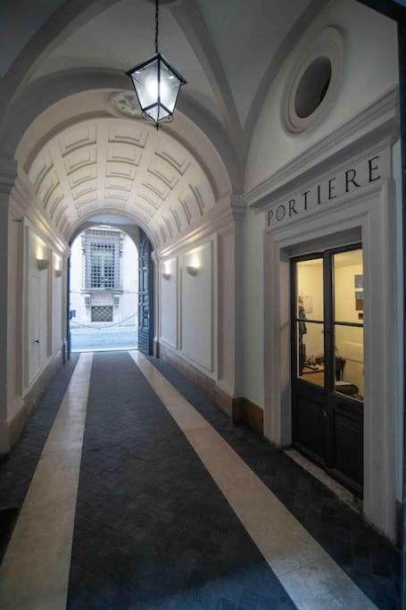 Via Dei Cestari Loft Apartment Rome