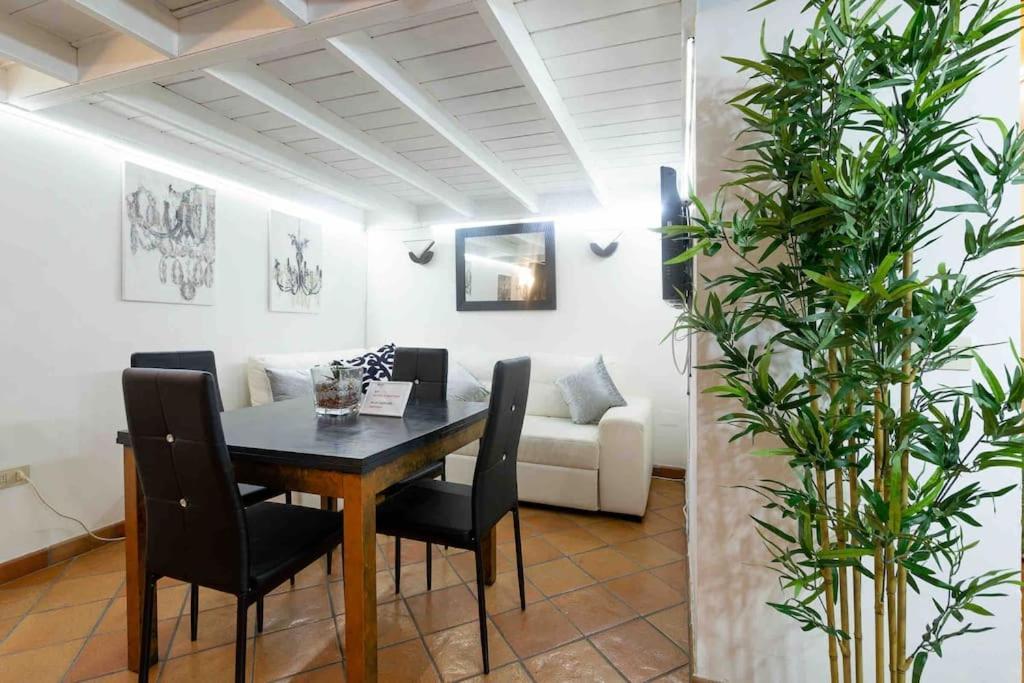 Via Dei Cestari Loft Apartment *