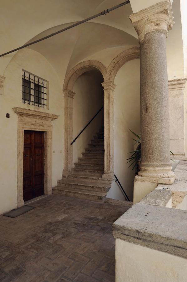 Hotel Residenza San Calisto 3*