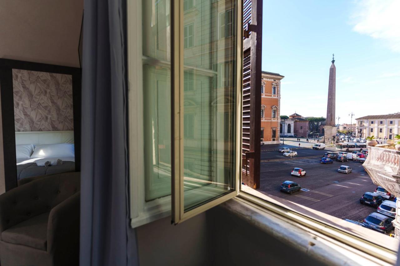 Julia Luxury * Rome