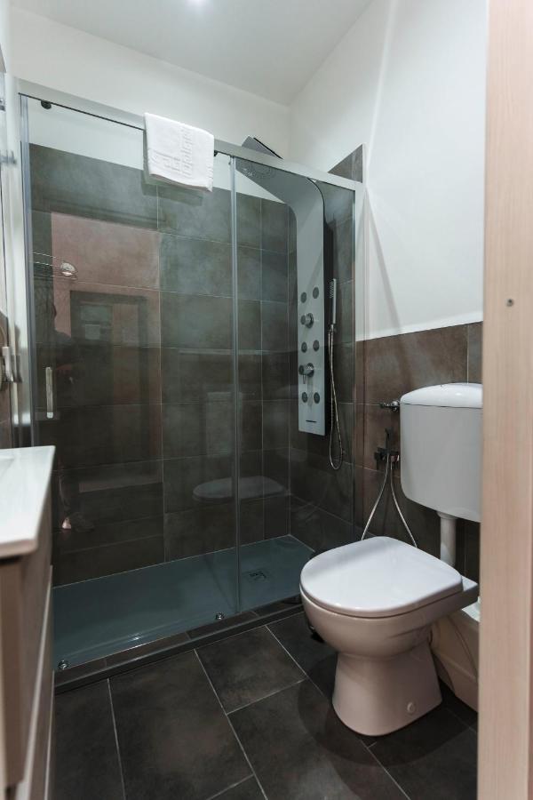 Julia Luxury Rome
