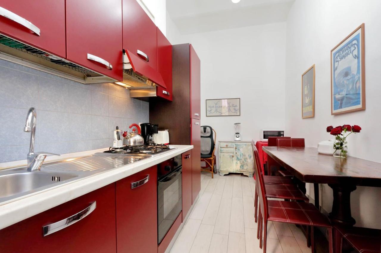 Large Flat 30min Colosseo Apartment Rome