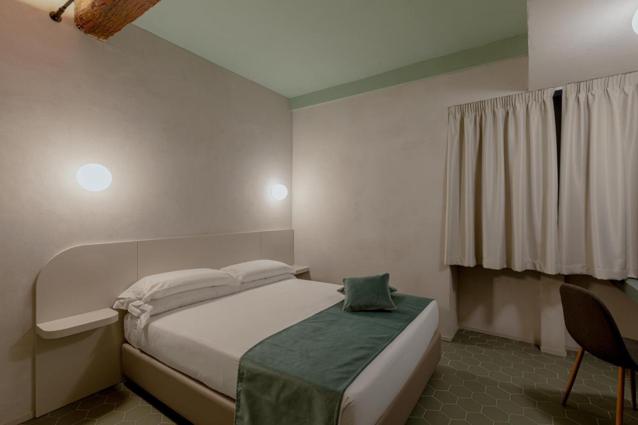 Design With Private Pool In Campo Dei Fiori Apartamento