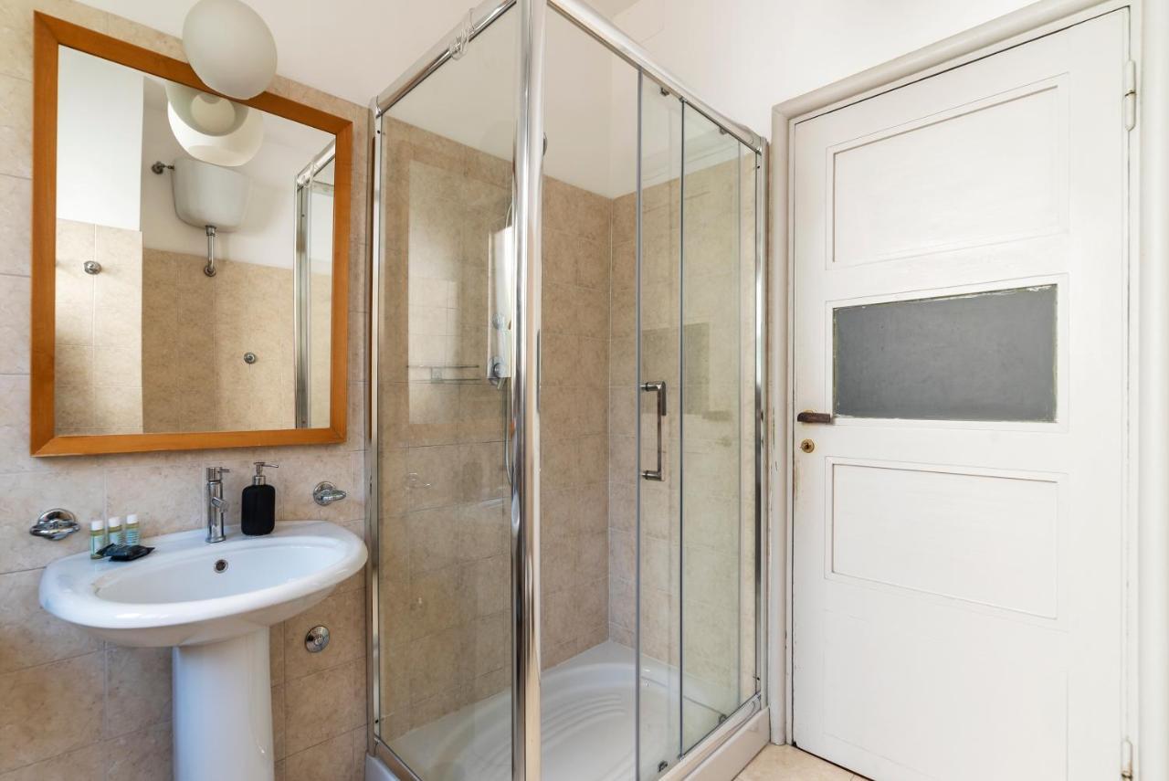 Hospitalityrome Artisti House * Rome
