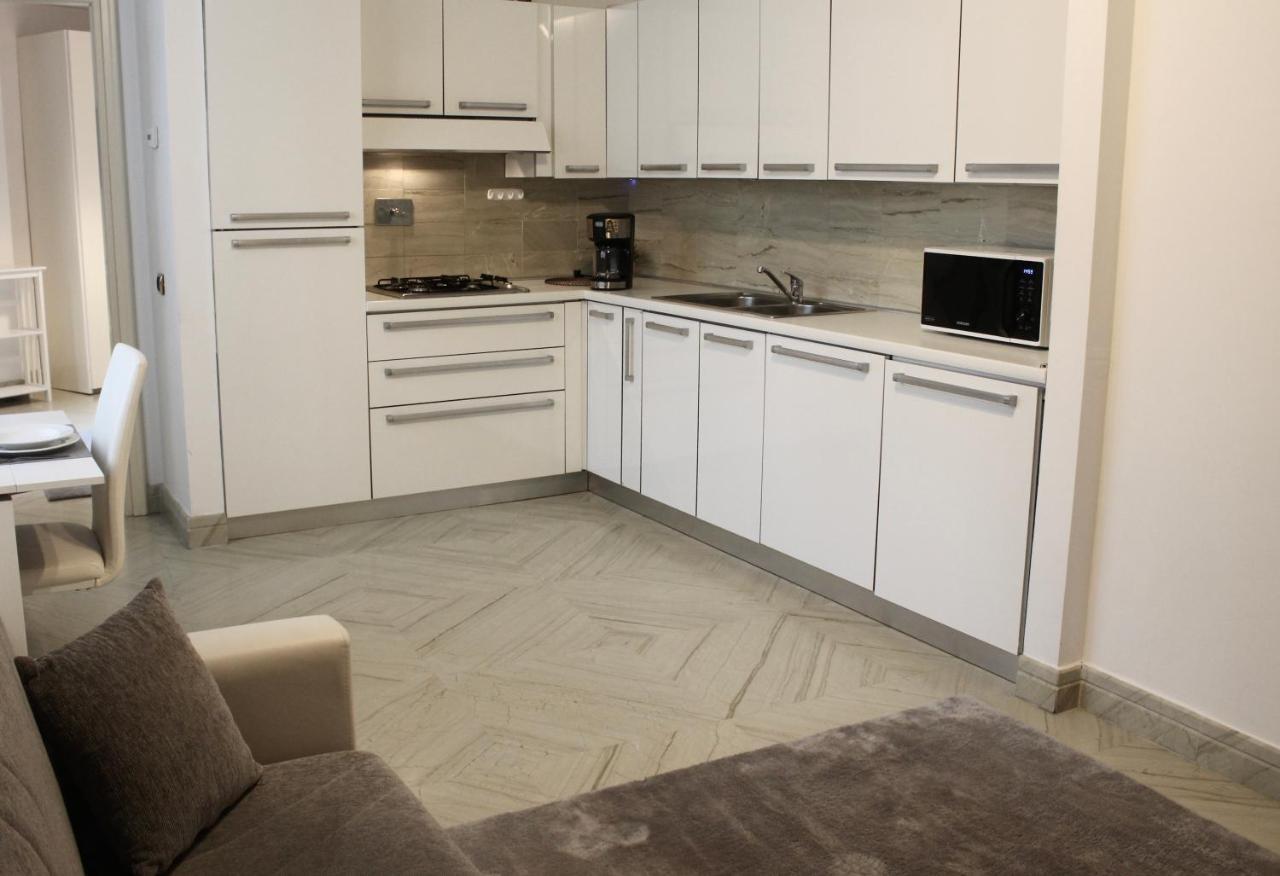 Trevi Fountain & Spanish Steps Appartement *