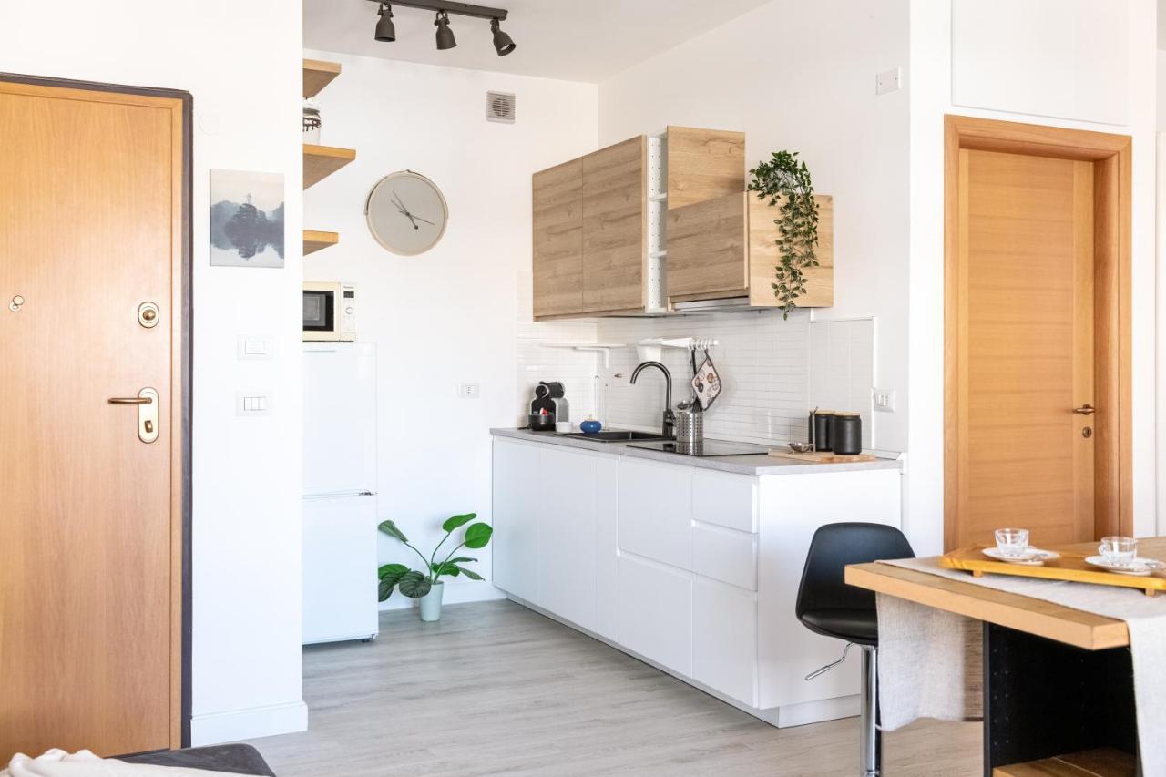 Loft Con Terrazzo - 3 Min Dalle Autostrade By Followgreenhouserome Appartement *
