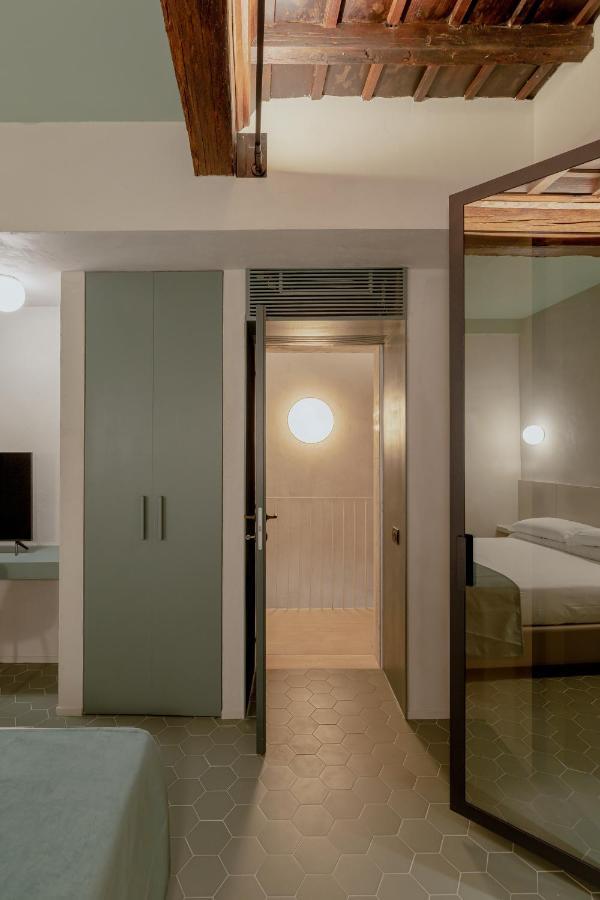 Design With Private Pool In Campo Dei Fiori Appartement *