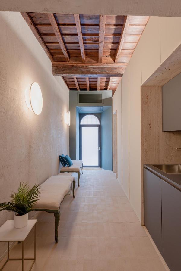 Appartement Design With Private Pool In Campo Dei Fiori *