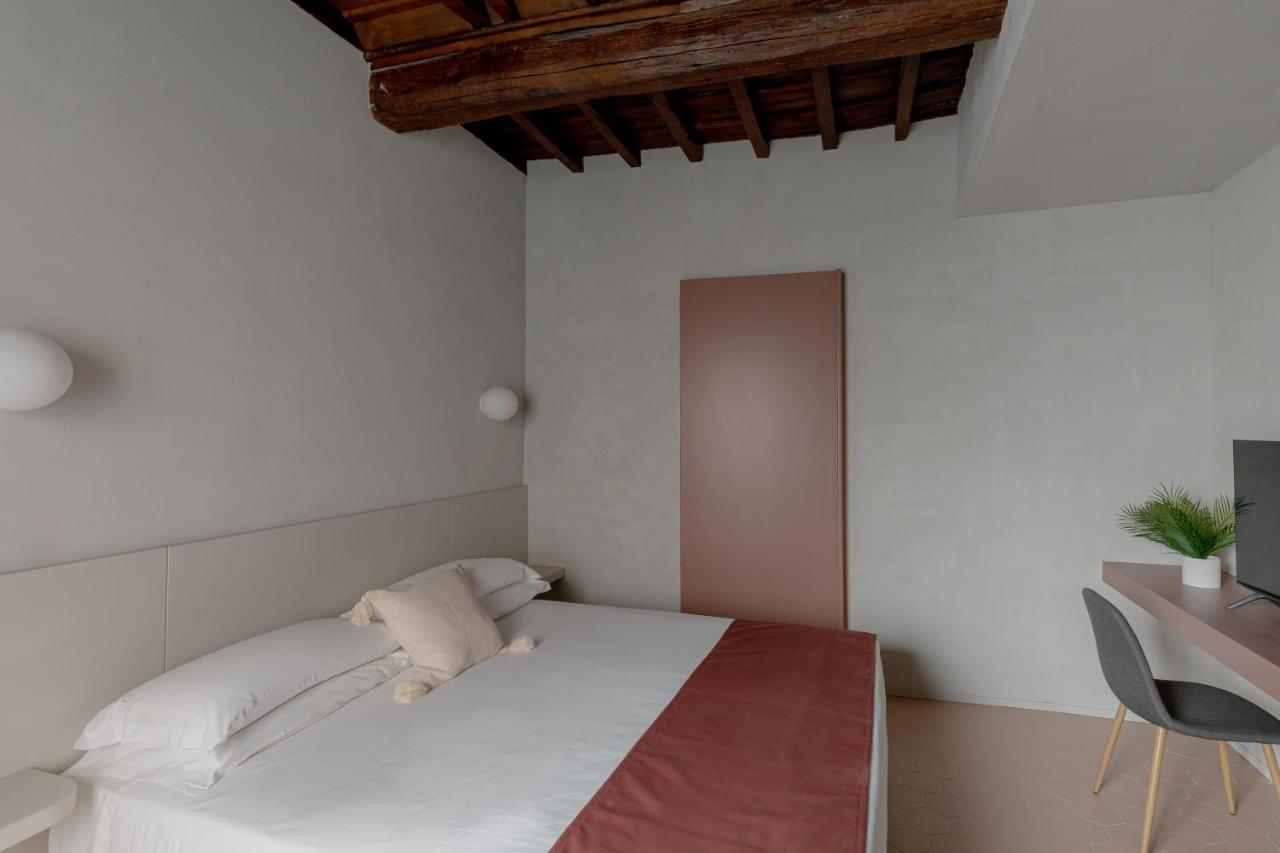 Appartement Design With Private Pool In Campo Dei Fiori *