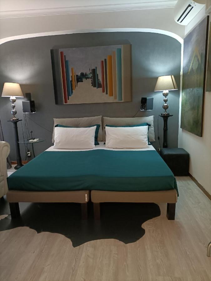 Spanish Steps Bedroom Gasthuis