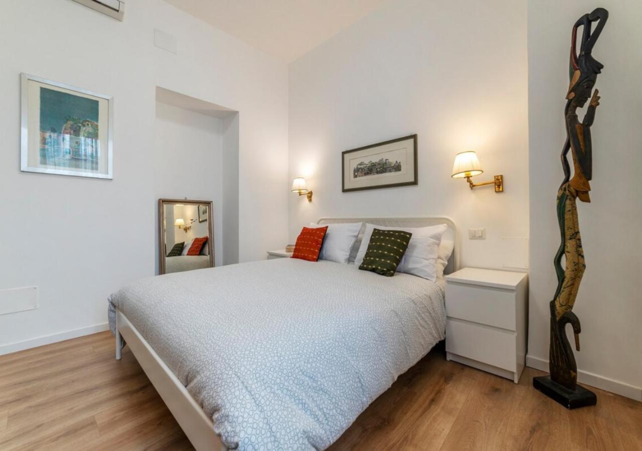 Apartment Elegant, With Private Terrace Next To The Vatican *