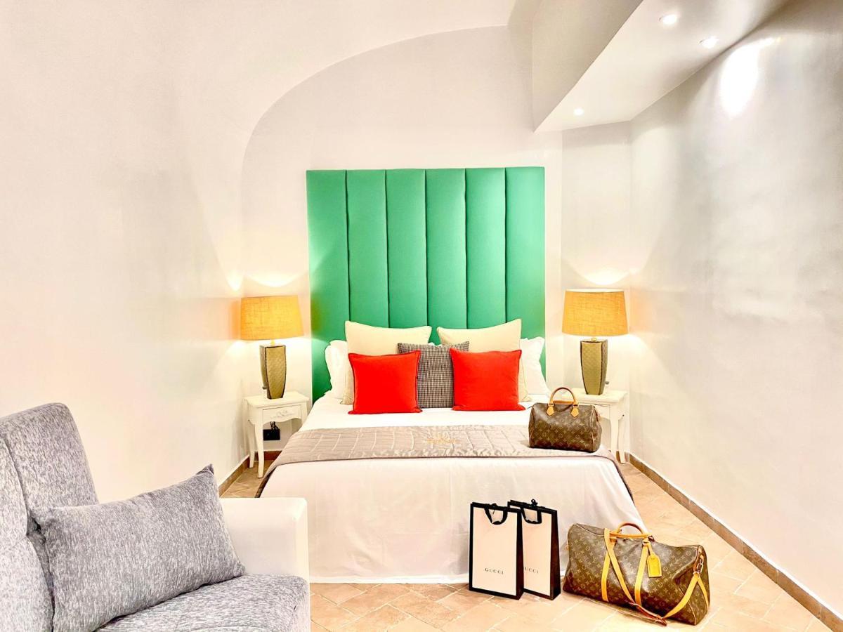 Apartment Fontana Di Trevi Luxury Rome