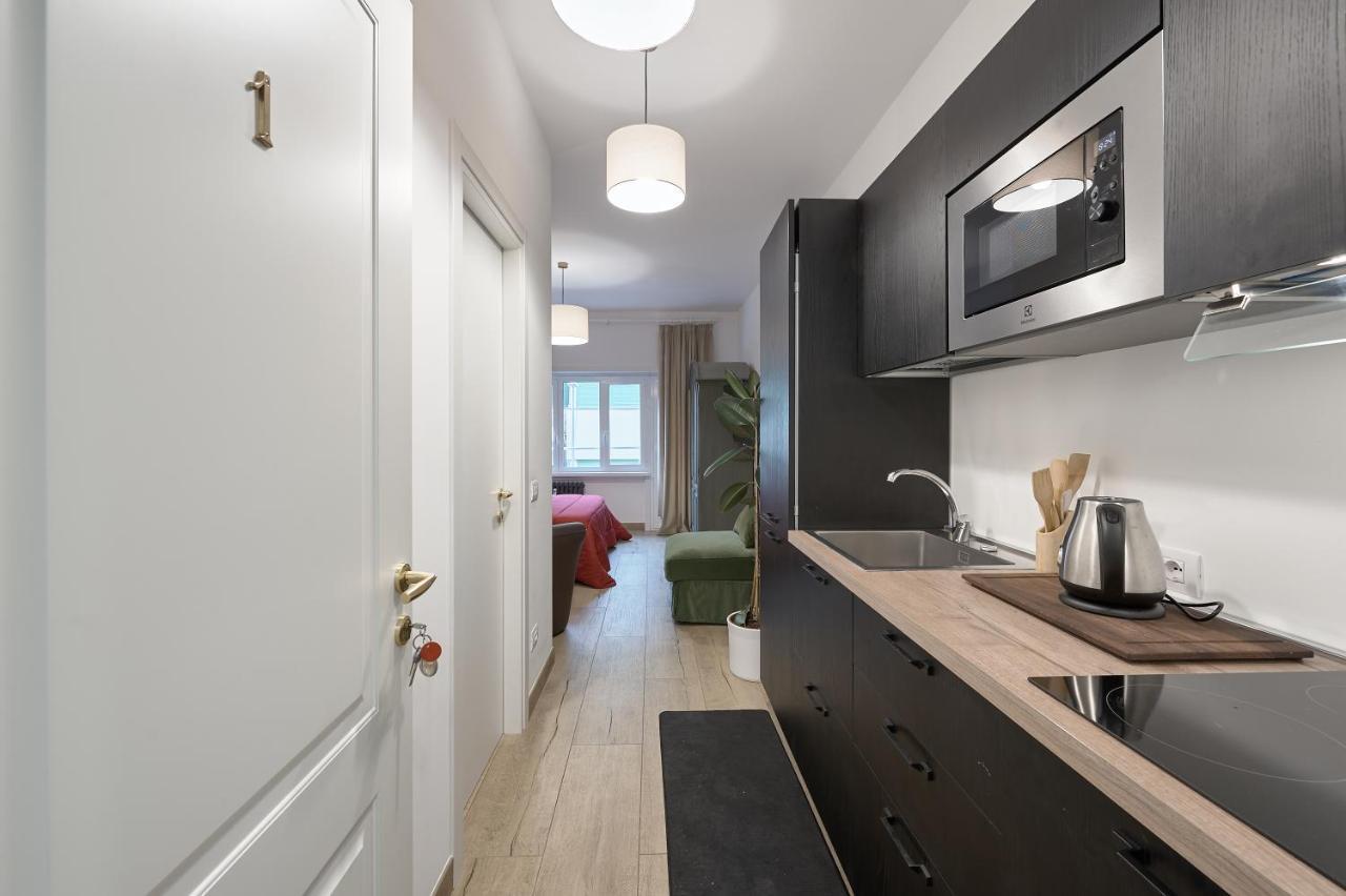 Interno 9 A San Pietro