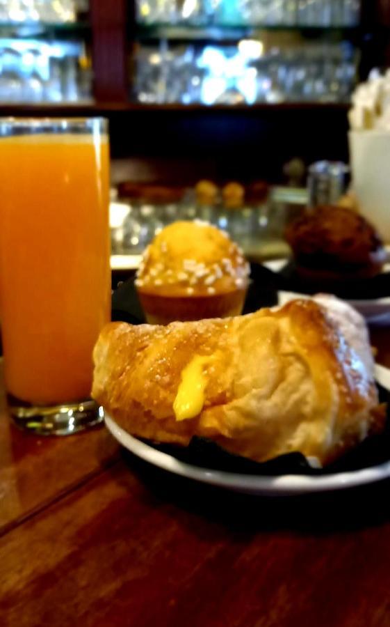 Relais Nazionale 18 Couette-café *
