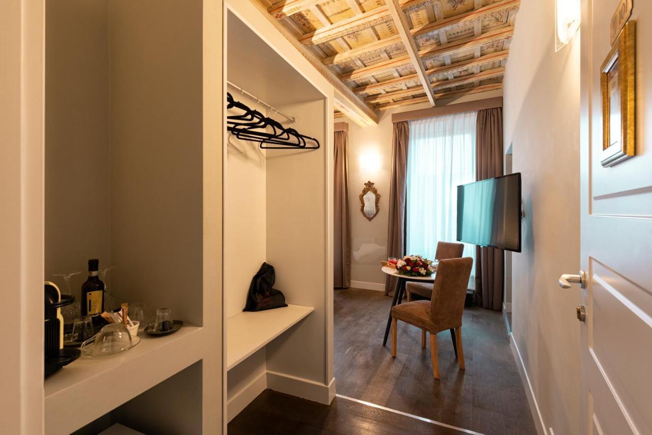 Le Del Barone Bed & Breakfast 3*