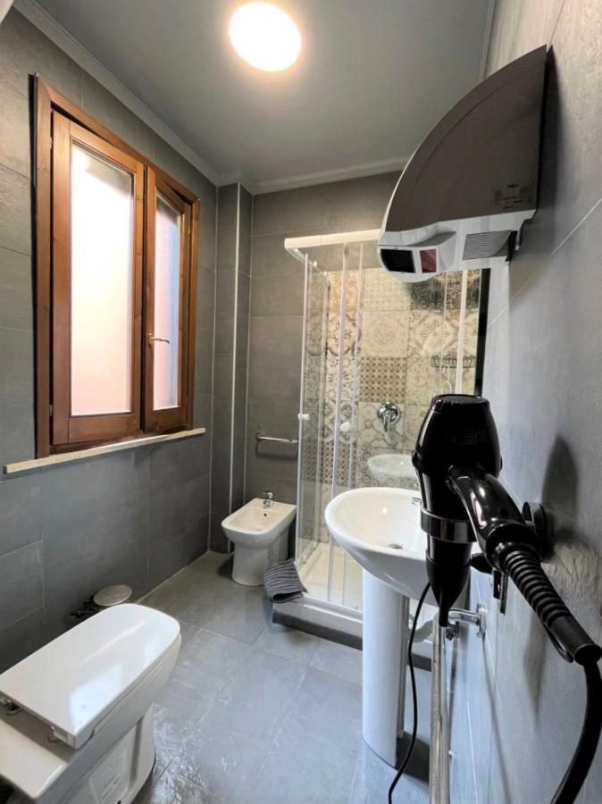 Hostel Free *