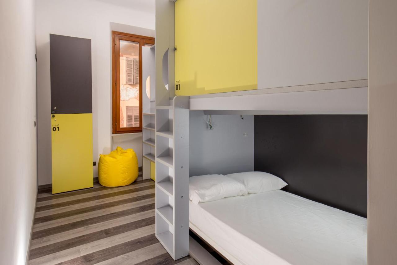 Free Hostel *