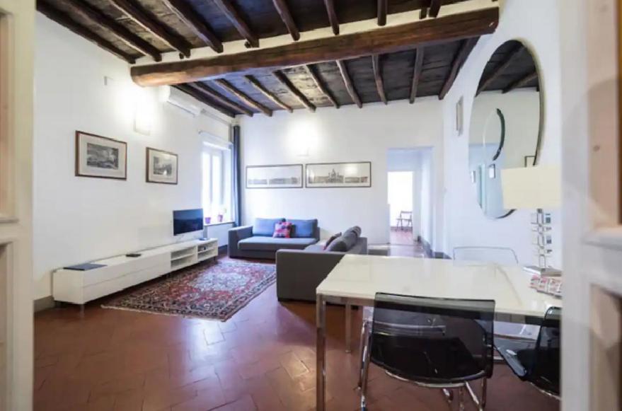 Appartement Giubbonari 74 Rome
