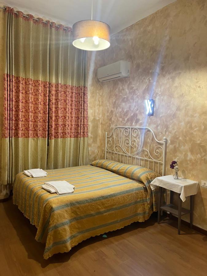 Roma Guest House Guest house *