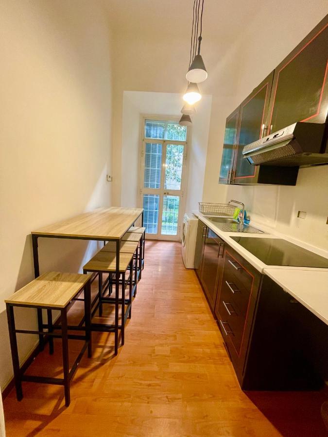 Parisa House Rome
