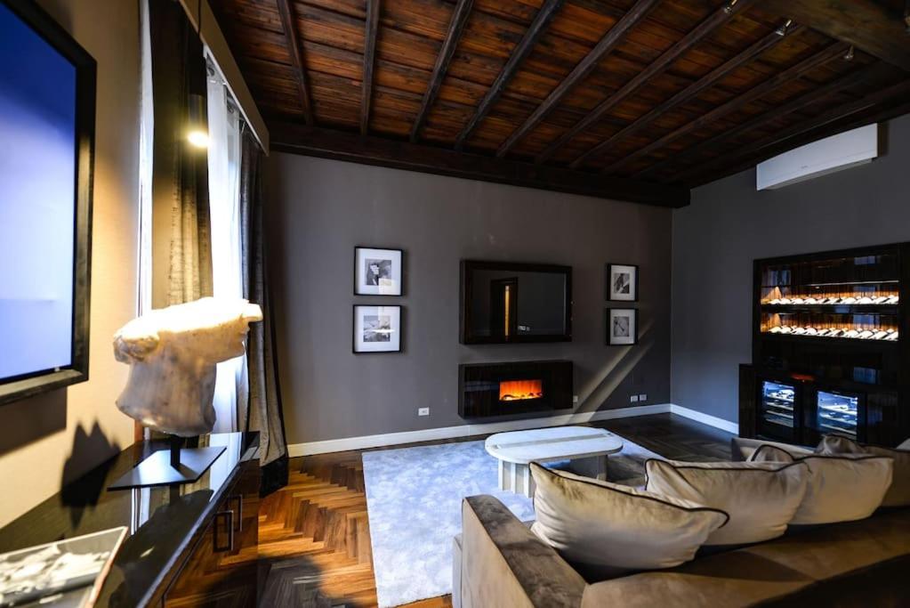 Apartment The Frattina - Luxury Serviced *