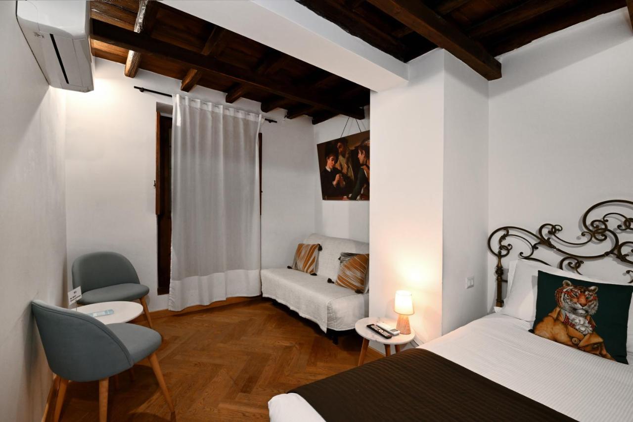 Residenze Romanae - Vicolo 22
