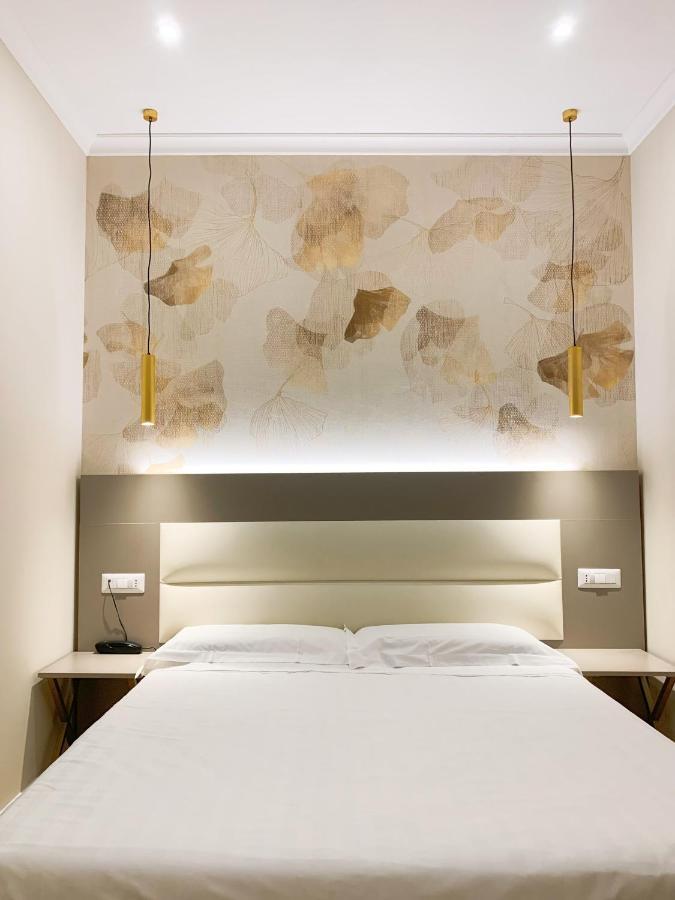 Hotel Flower Garden 3*