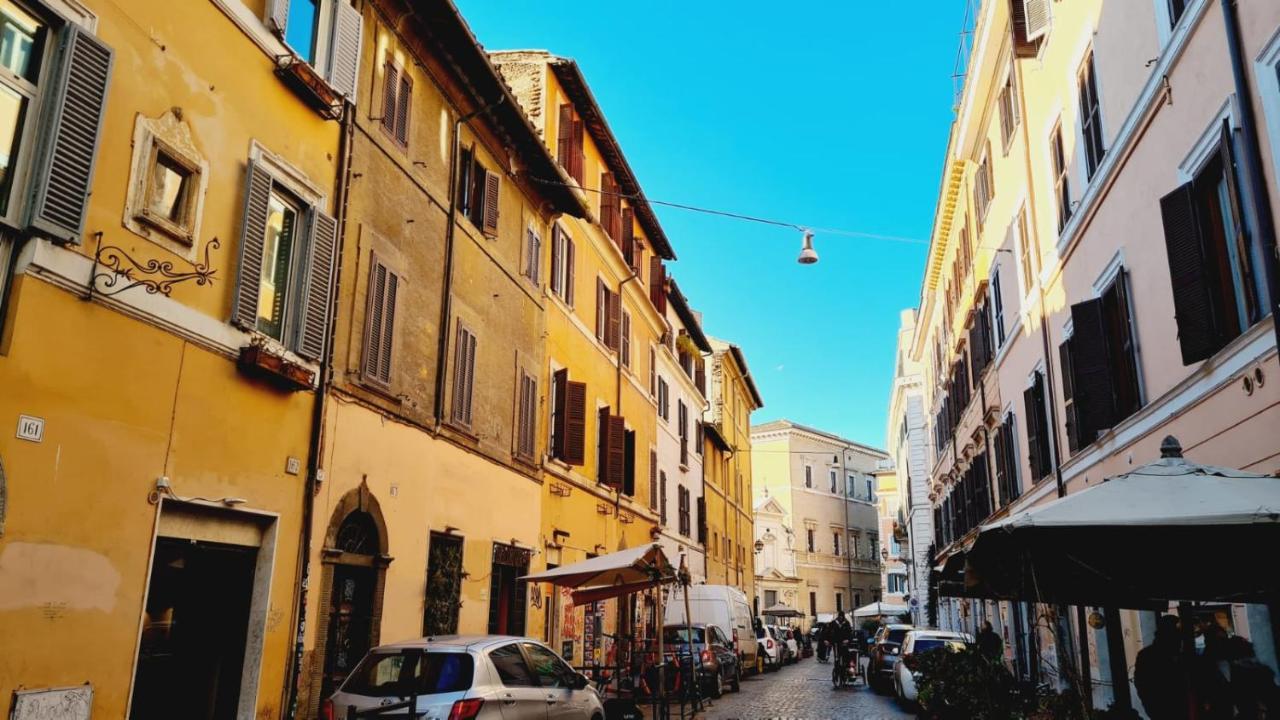 Trastevere Rome's Heart Charming & Cozy 2 Apartment Rome