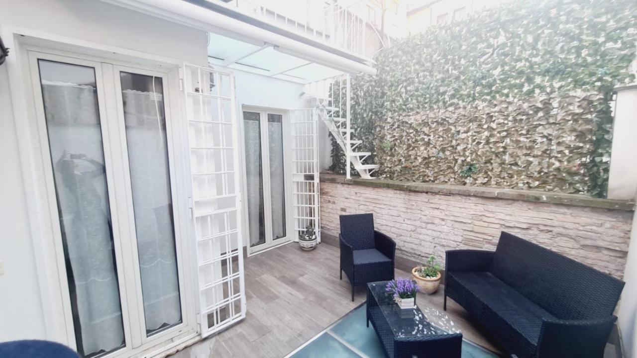 Apartment Trastevere Rome's Heart Charming & Cozy 2 *