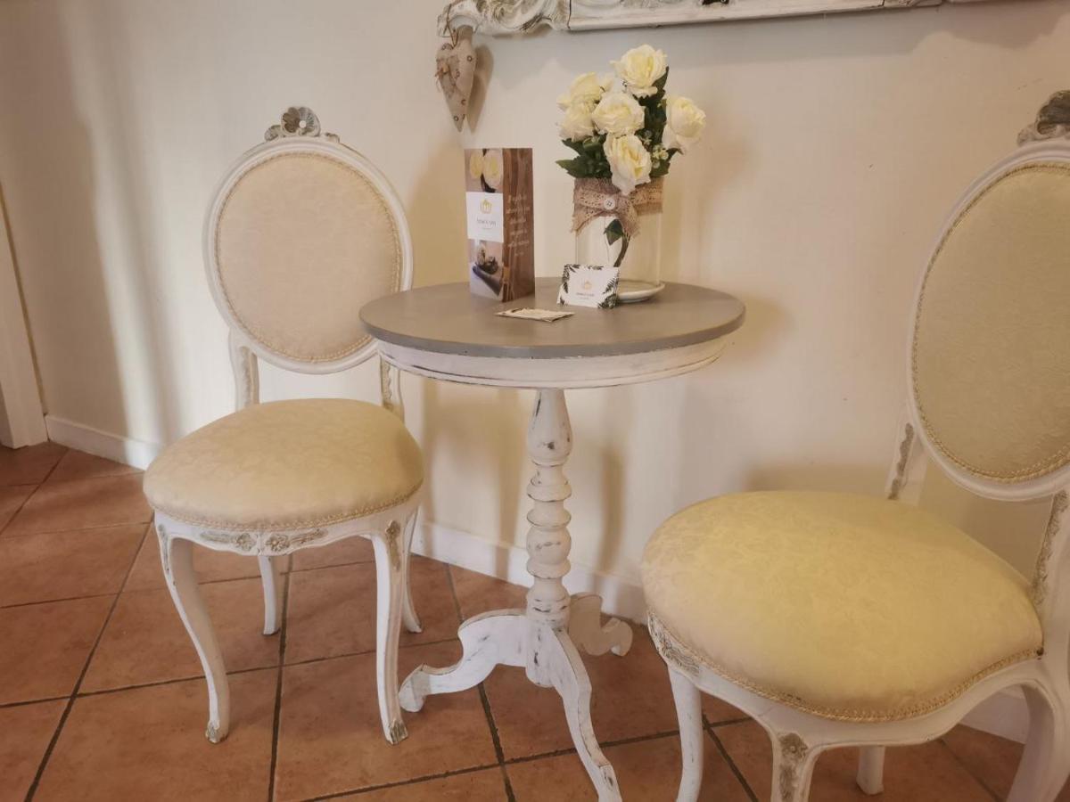 Apartment Domus Flavi *