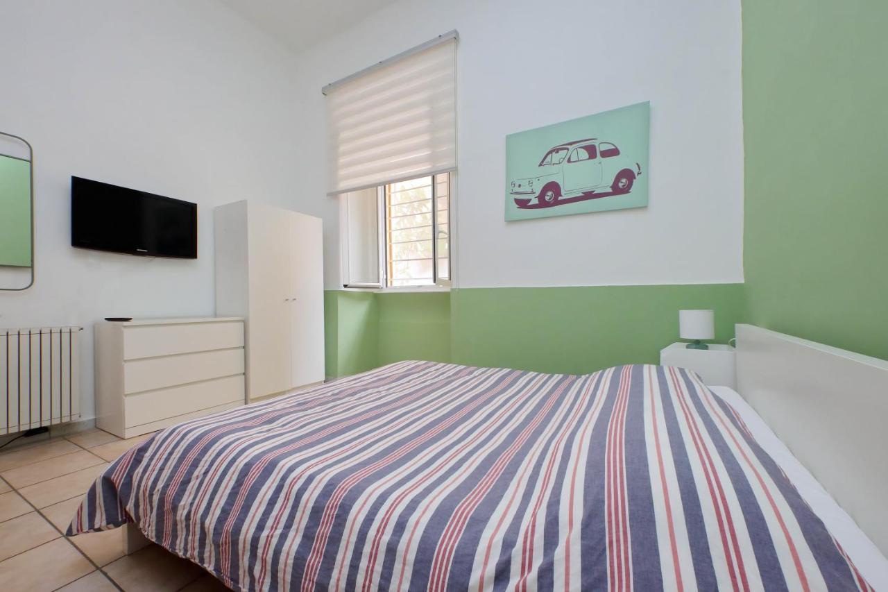 My Your Apartment *