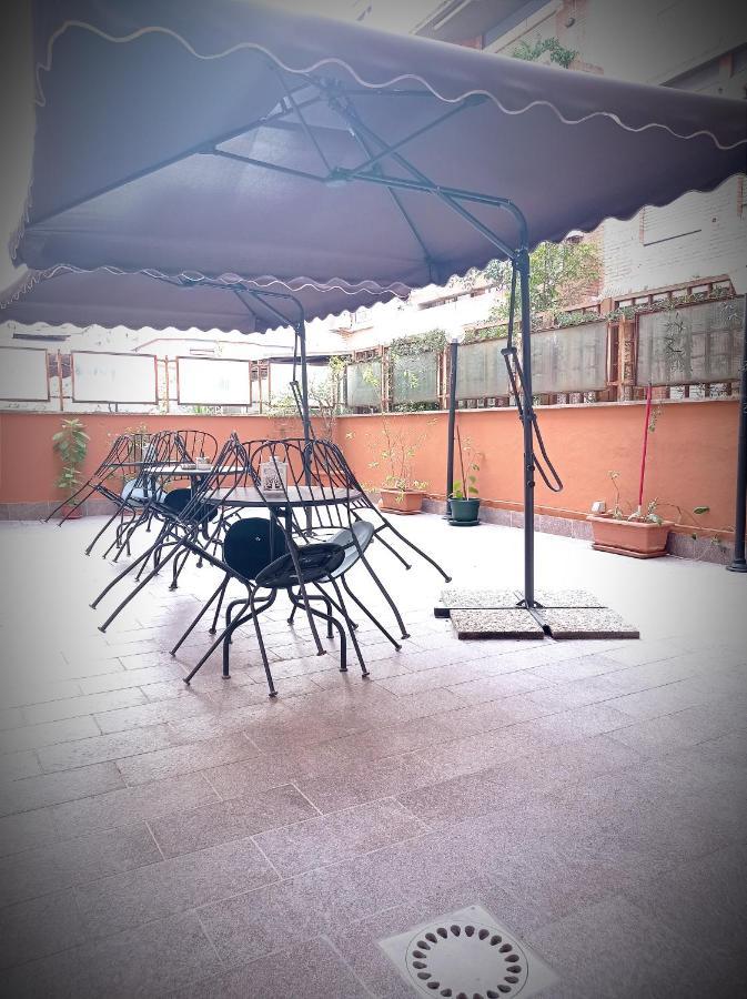 Domus Pio Xi Couette-café *