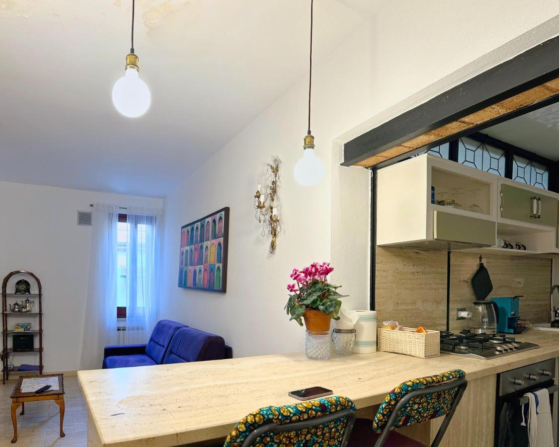 Appartement Lovely In Via Della Scala, Trastevere