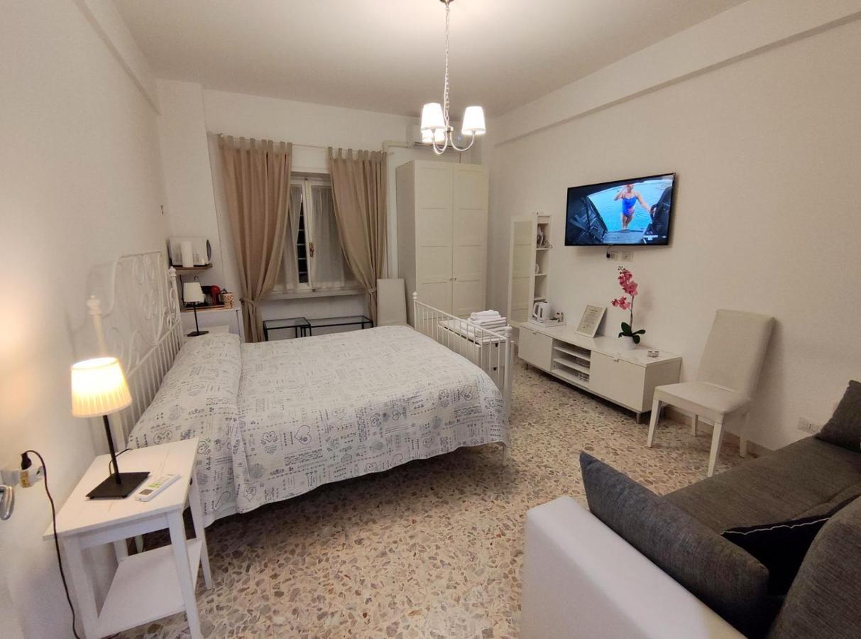 Guest house Sergio Tourist Rental Close Tiburtina Station Rome