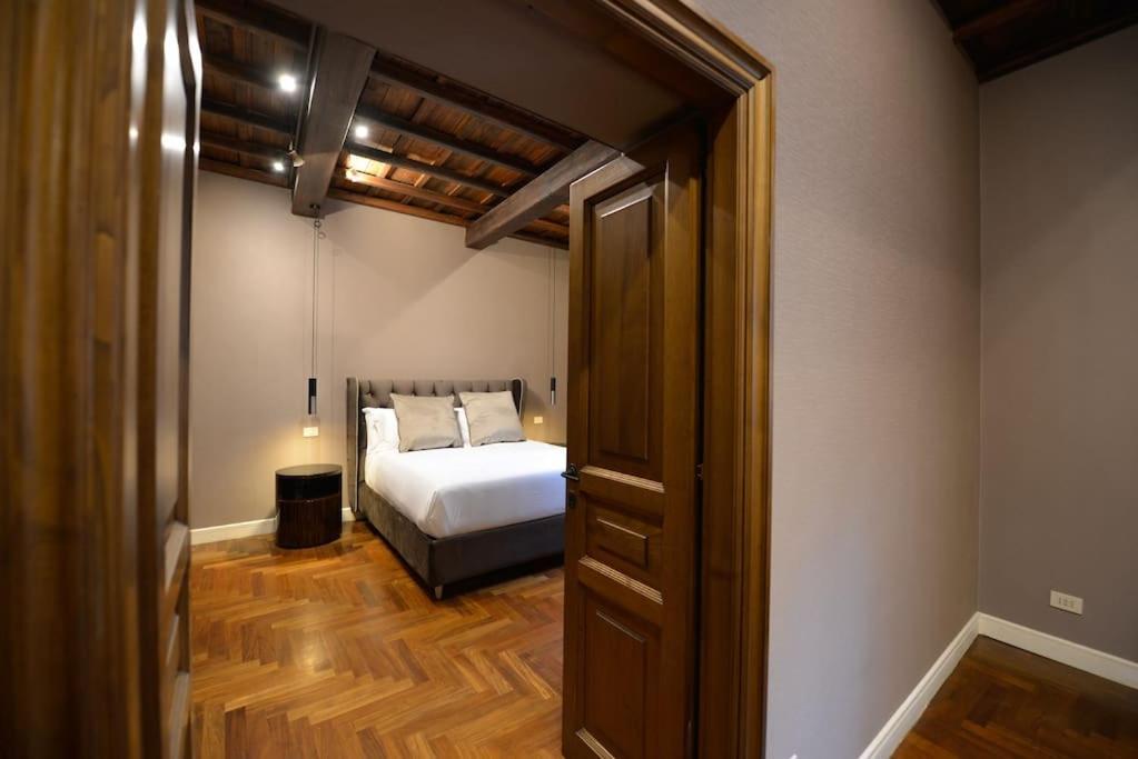 Apartment The Frattina - Luxury Serviced *