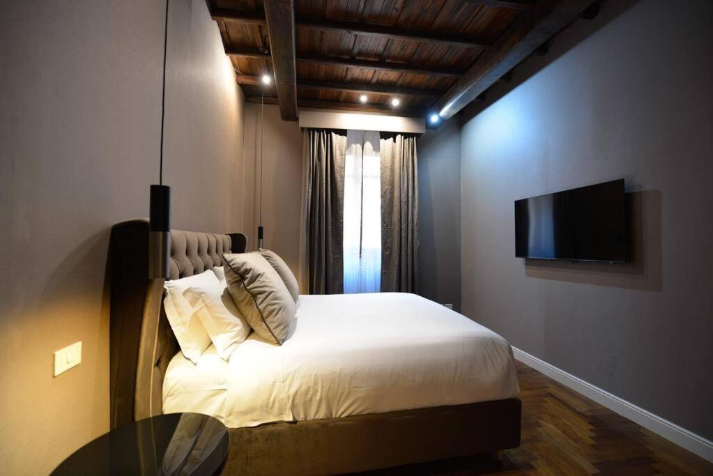 Apartment The Frattina - Luxury Serviced Rome