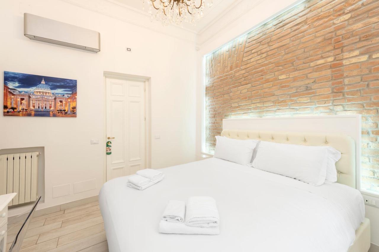 Primus Monti Rome