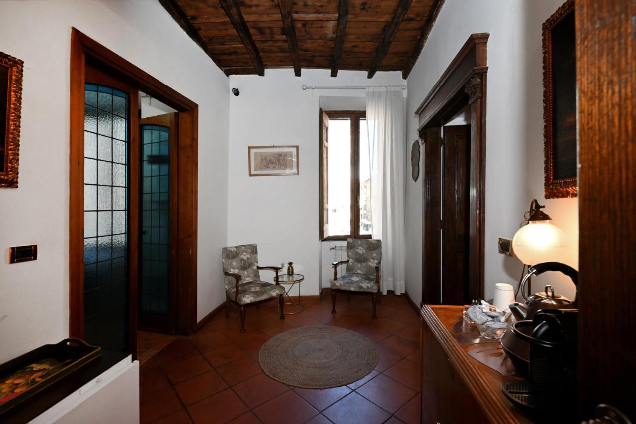 Residenze Romanae - Vicolo Dell'aquila Guest house