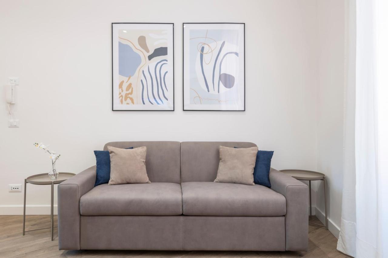White Flat Cross Apartment Rome