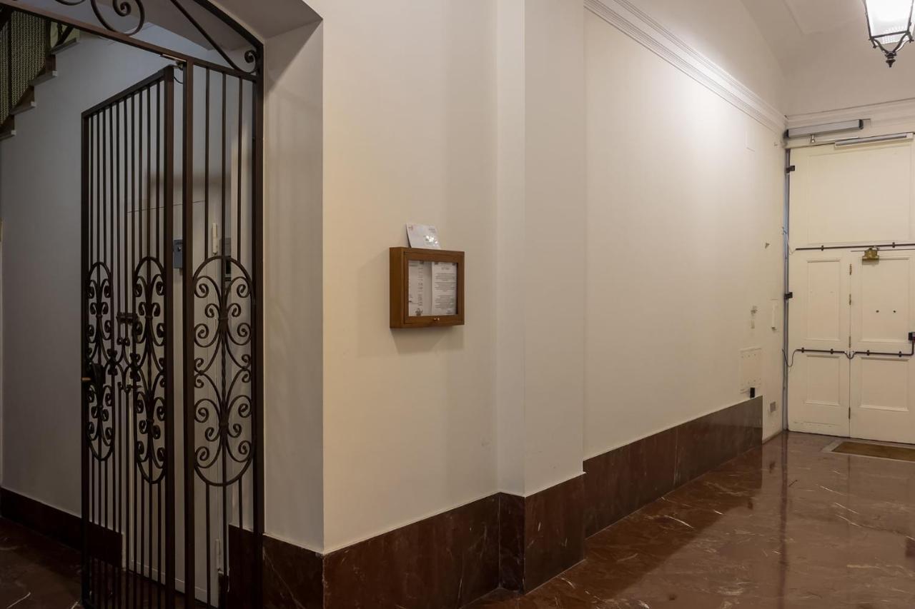 Largo Leopardi Apartamento *