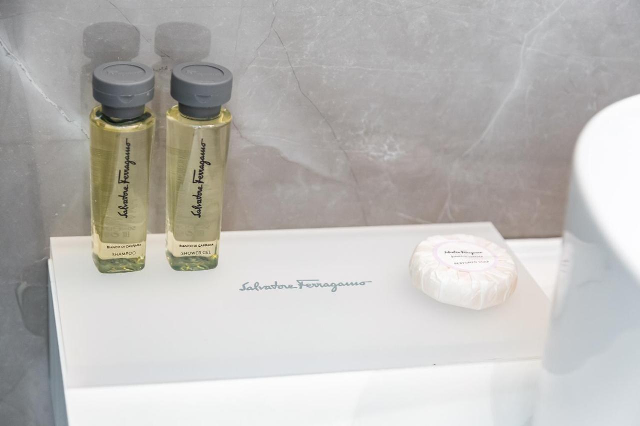 Unoseitre - Luxury & Roma