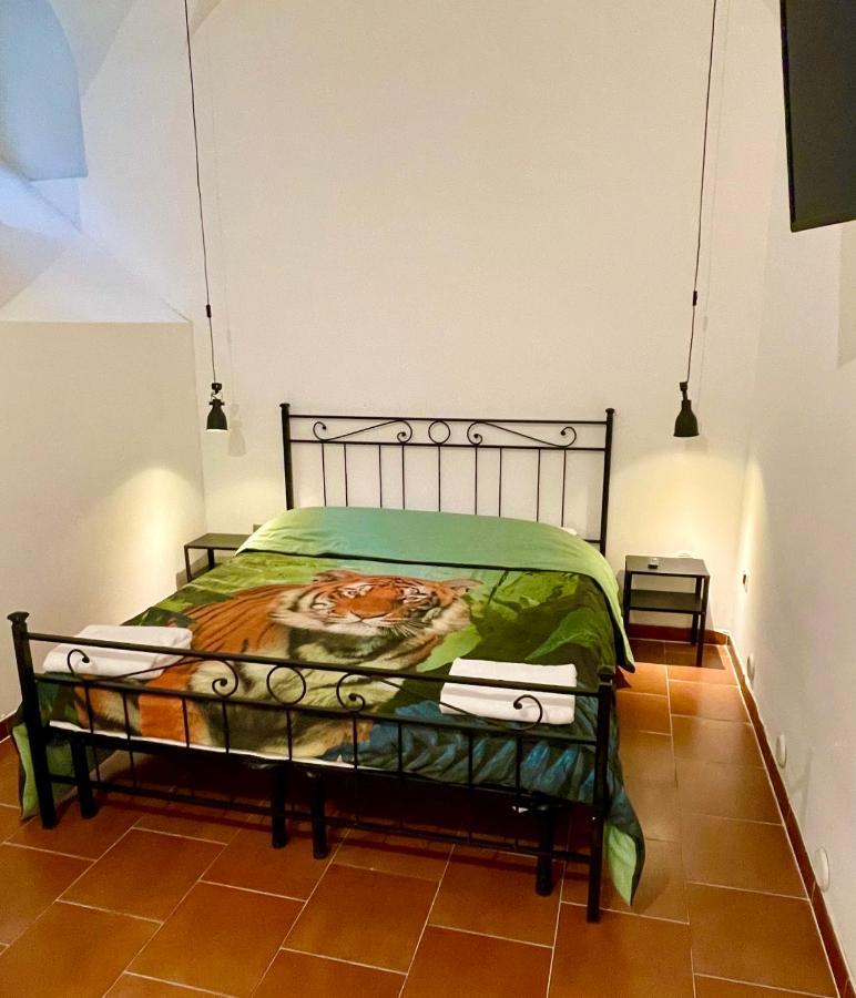 Apartment Parisa House