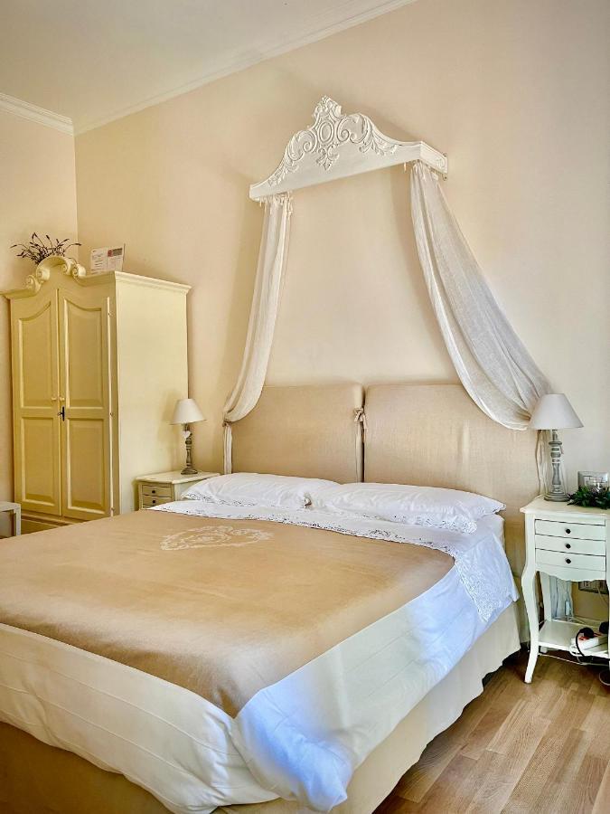 Trastevere Belvedere * Rome