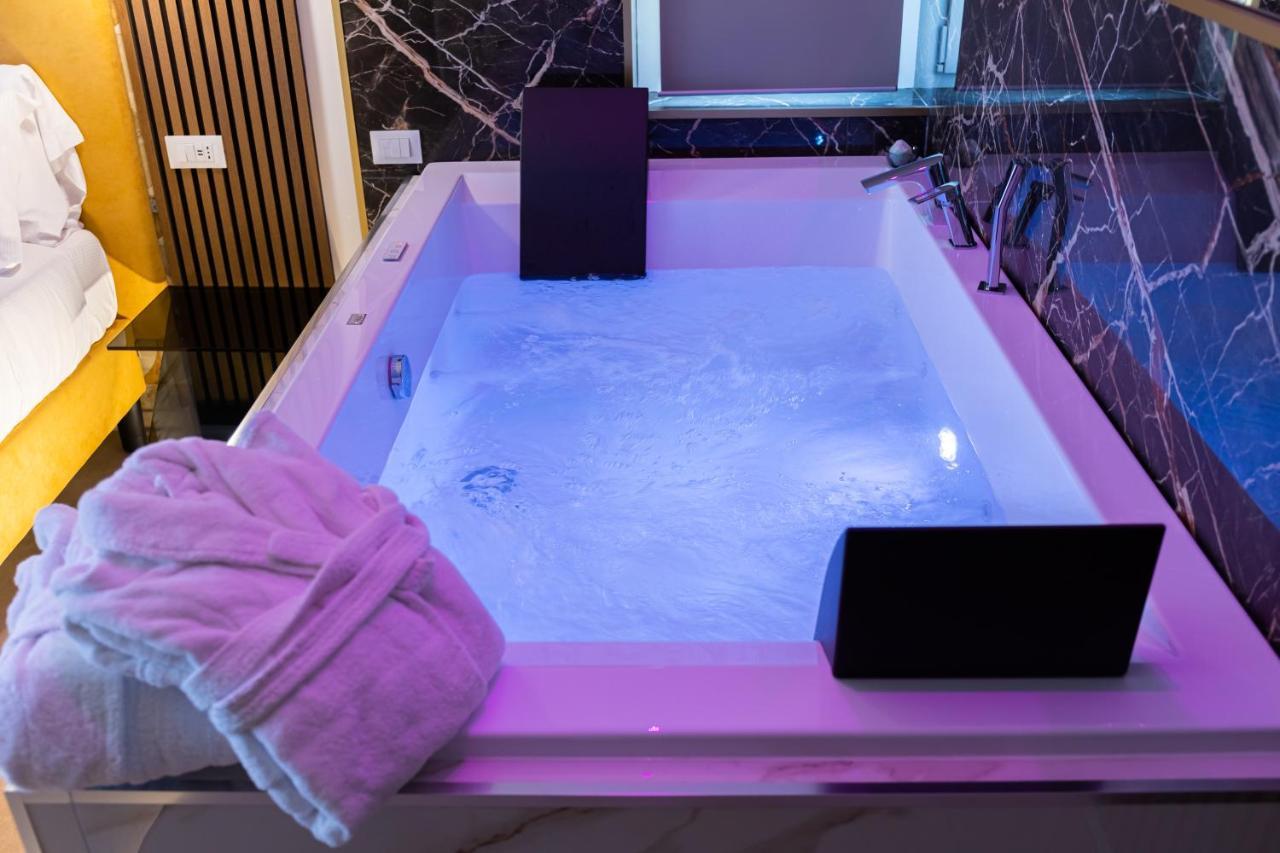 Albadea Suites&jacuzzi Maison d'hôtes Rome