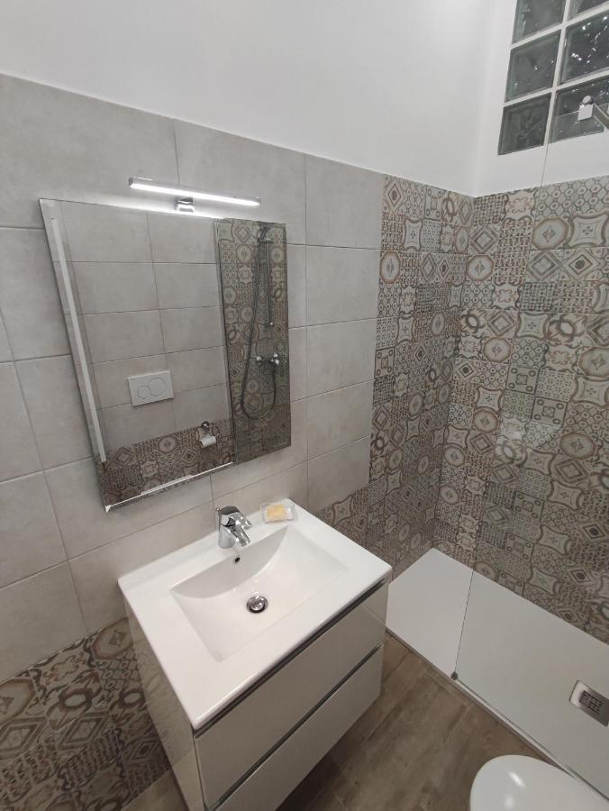 Lotto 30 Metro Garbatella Apartment Rome