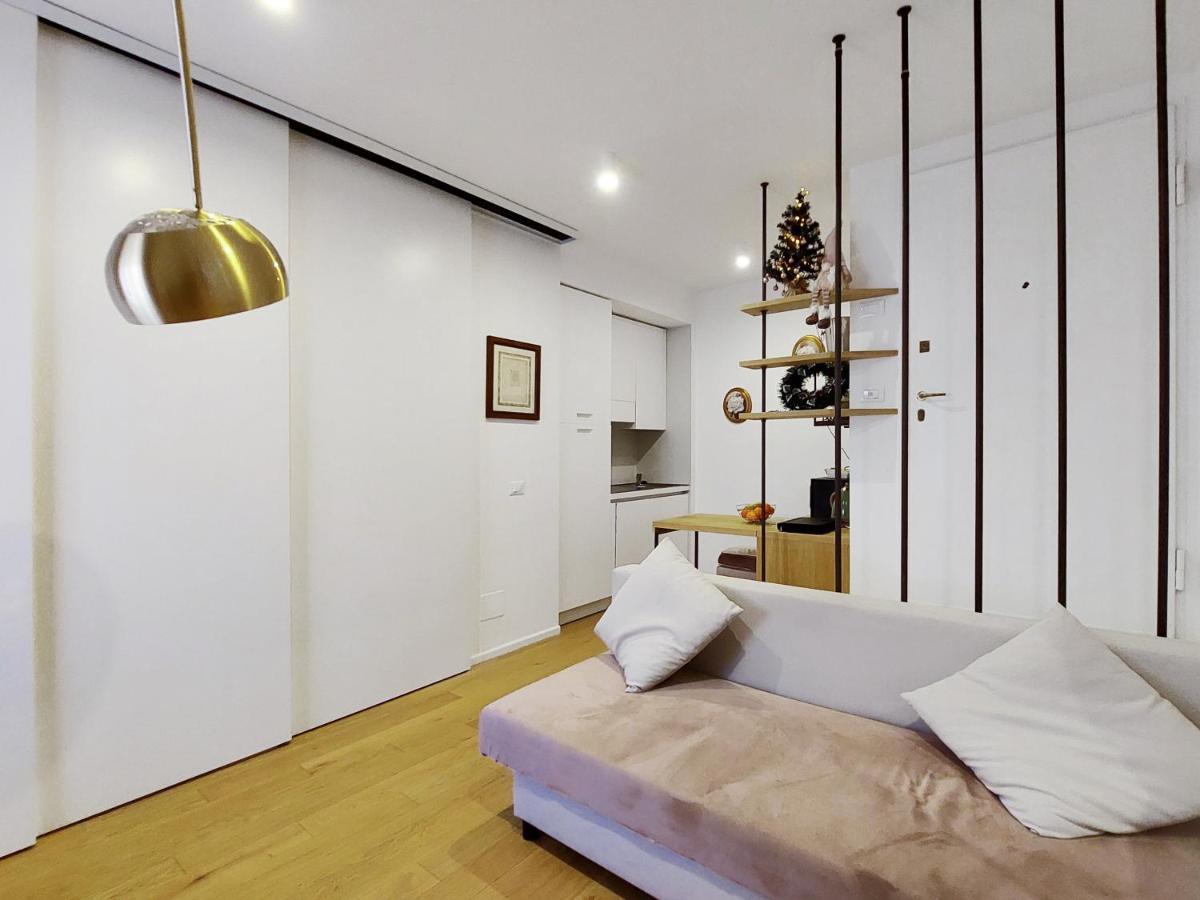 Piazza Di Spagna - Donata, Strollingrome Apartment *