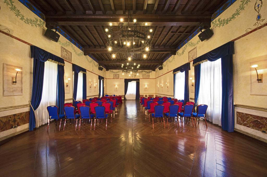 Castello Della Castelluccia 4* Rome